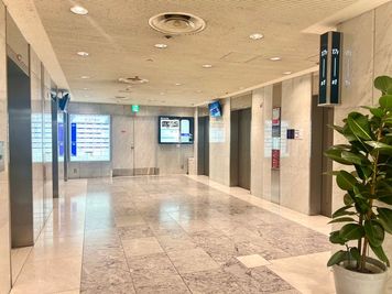 地下1階エレベーターホール - スタンダード会議室　大阪梅田店 A会議室のその他の写真