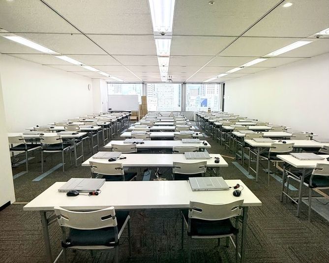 B会議室 - スタンダード会議室　大阪梅田店