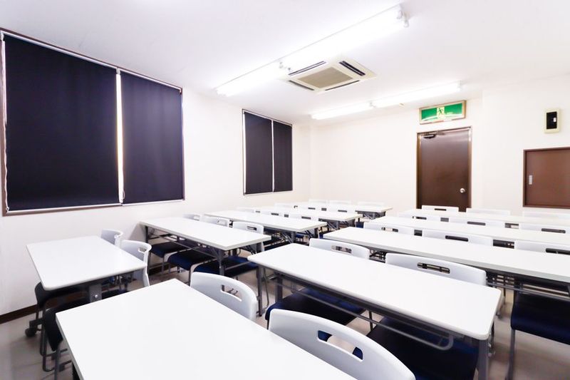 ふれあい貸し会議室 名古屋No145 - ふれあいスペース 名古屋さかえ