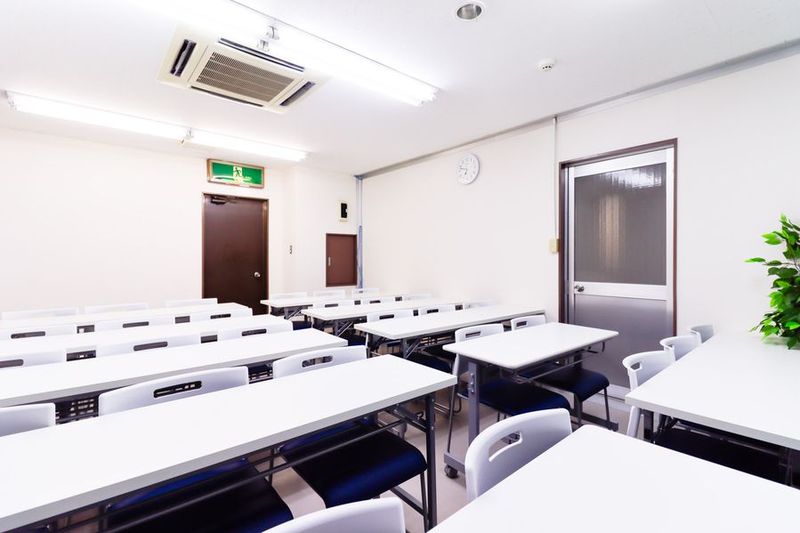 ふれあい貸し会議室 名古屋No145 - ふれあいスペース 名古屋さかえ