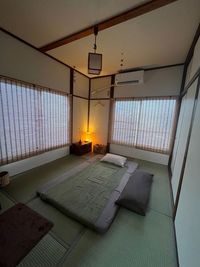 リラクゼーションサロン　LILAC ワークショップ　ワークスペース、サロン、作品展、撮影、セミナー等の室内の写真