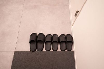【スリッパ】
女性用2足
男性用2足（1つは予備として押入れに完備）
 - JIBUN SALON(渋谷駅) 【OPEN割🎉最大30%】渋谷駅3分｜完全個室高級サロン🌸の設備の写真