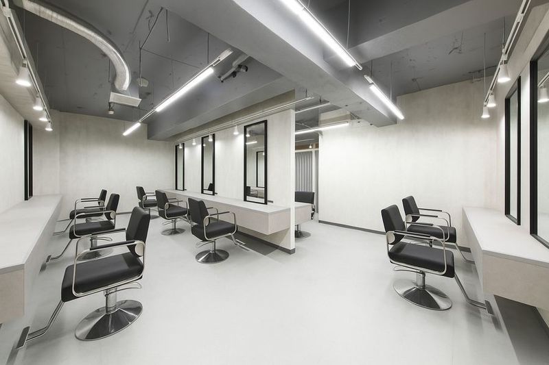 【三浦海岸駅徒歩5分】オープン記念価格!! カフェ併設サロン  - EMEU StudioCafe