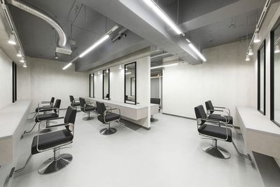 EMEU StudioCafe 【三浦海岸駅徒歩5分】NEWオープン!! カフェ併設サロンの室内の写真