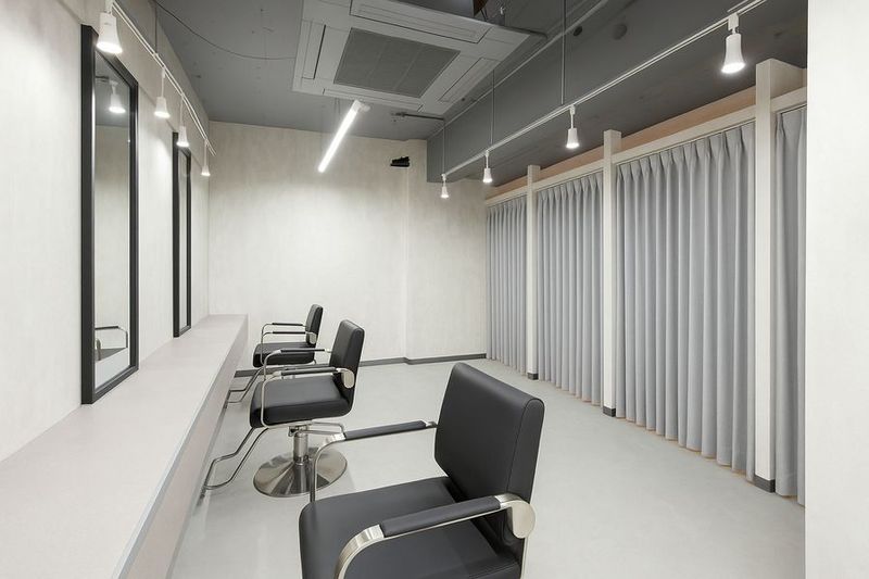 【三浦海岸駅徒歩5分】オープン記念価格!! カフェ併設サロン  - EMEU StudioCafe