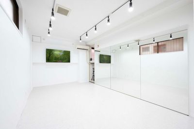 ６月新規オープン【吉祥寺徒歩6分】人気スタジオの2号店・大型鏡・大型テレビ、ヨガ、ダンス、武道、舞台など個人、少人数のレッスン - レンタルスタジオOLI　吉祥寺