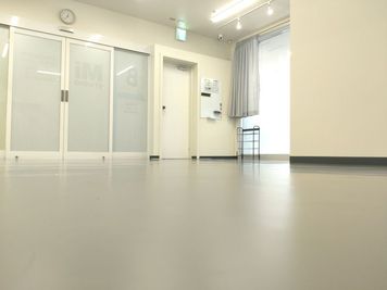 ミライスタジオ ドン・キホーテ上野店 ミライスタジオ ＜ドン・キホーテ上野店＞Bスタジオの室内の写真