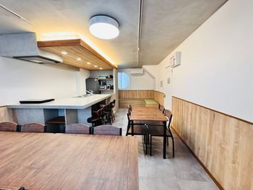 リノスペkitchen秋葉原【千代田区/秋葉原駅】 《人数変動プラン》リノスぺkitchen秋葉原【最大30名】の室内の写真