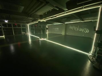 アタッチマンスタジオ(Cスタジオ)の室内の写真