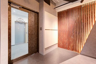 玄関 - ブリッジレンタルオフィス レンタルスペース　Room7の入口の写真