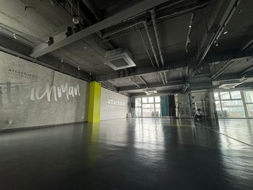 アタッチマンスタジオ(Cスタジオ)の室内の写真