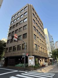 当ビル2階です！ - 日本橋人形町「シェア」 バーチャルオフィス・貸会議室「会議室Ｂ」の外観の写真