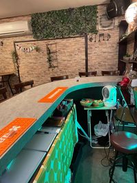 カウンター内 - カラオケBarうたたね　阿佐ヶ谷店 カラオケ付きレンタルスペースの室内の写真