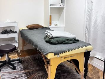 【京阪祇園四条駅から徒歩1分】備品充実・完全個室 のプライベートサロンが私のサロンに。エステに【スペースD】minoriba - minoriba_祇園四条駅東店		