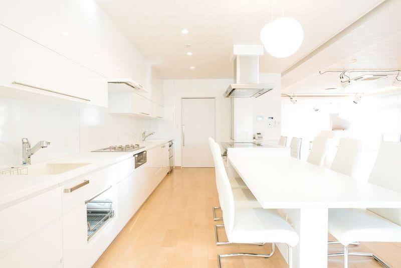 ルチアホール - ルチアホール