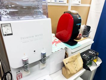 ご自由にお飲みください - Creative Lab. 代々木 会議室・フリースペースの設備の写真