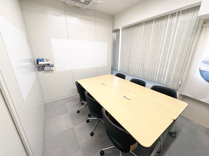 Creative Lab. 代々木 会議室・フリースペースの室内の写真