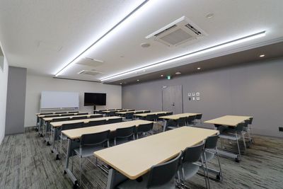 ふれあい貸し会議室 博多トヨタレンタリース ふれあい貸し会議室 Premium トヨタレンタリース博多駅前Bの室内の写真