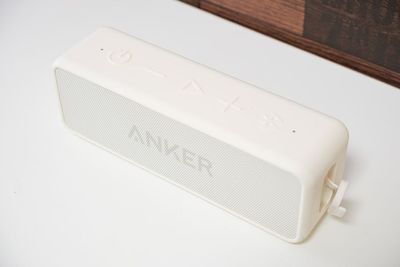 スピーカーもあります。 - ブルースペース白金高輪 撮影スタジオ・動画撮影・チェキ会・控室の設備の写真