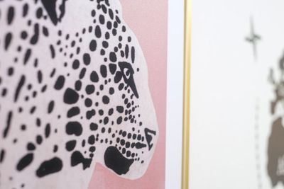 壁面がおしゃれで映える空間です。 - ブルースペース白金高輪 撮影スタジオ・動画撮影・チェキ会・控室の室内の写真