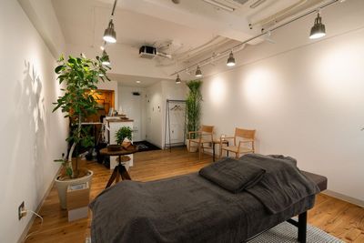 【参宮橋徒歩２分】整体・エステサロン等の個室貸出｜1日貸し可|セミナー・勉強会使用可 - blanc