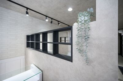 仕切り壁 - Salon Aina　北千住店 ネイルスペース①の室内の写真