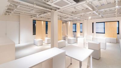 地下鉄「五条駅」より徒歩５分　サークルの活動や発表会に！　ホール（66㎡）＋和室（12畳） - 新花小町イベントスペース