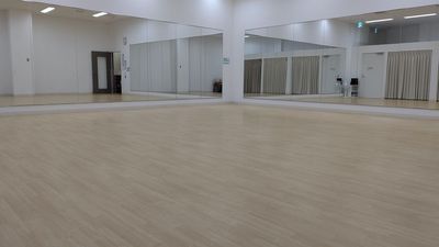 ✨ユーカリが丘駅10分✨大きな鏡のある広々きれいなヨガ・ダンススタジオ - イオンカルチャークラブ　ユーカリが丘店