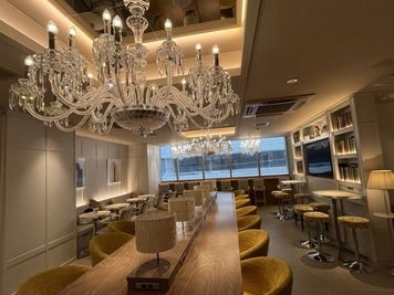 恵比寿駅付近のお洒落なカフェです✨
撮影利用も可能です📸 - Relax CAFE 恵比寿COFFEE Relax CAFE 恵比寿COFFEE｜イベント・撮影利用📸の室内の写真