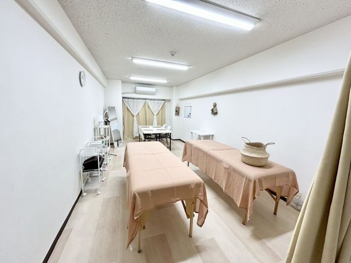 レンタルサロンこもれび🌸レンタル会議室🌸 - レンタルサロンこもれび新大阪🌸会議室利用可