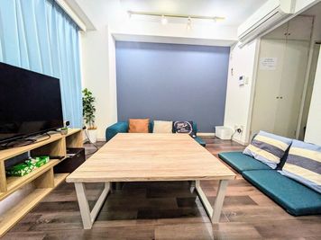 ソファでまったり、24時間利用可能な多目的レンタルスペース - レンタルスペースGalaxy  百合ヶ丘-レグルス