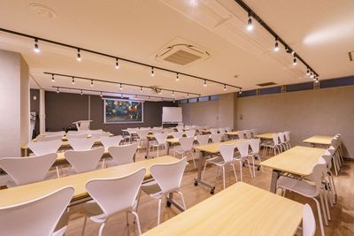 後方席からのイメージ - よりみち会議室　水道橋店 水道橋駅4分 席数60（立食80）のイベントスペース・貸会議室の室内の写真