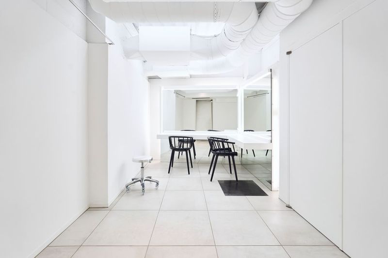 RAISONNE AKASAKA - RAISONNE AKASAKA