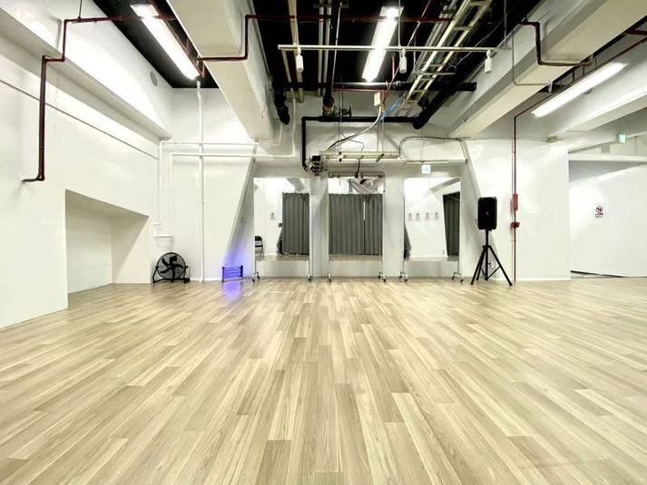 【A－B1】軍艦スタジオ - 【軍艦スタジオA】新宿・歌舞伎町・駅近1分・職安通り