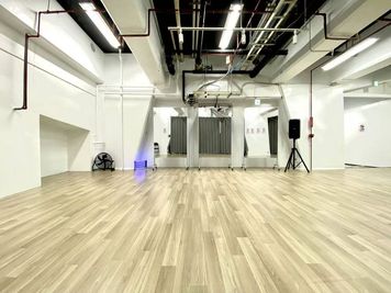 【A－B1】 大音量・24時間利用OK！ダンス・楽器練習・配信・リハーサル・フィットネス最適！ - 【軍艦スタジオA】新宿・歌舞伎町・駅近1分・職安通り