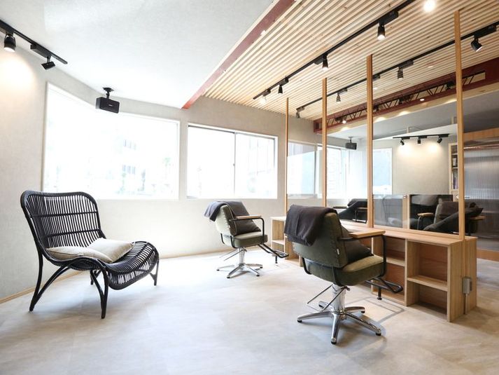 UNITE hairsalon - UNITE hairsalon