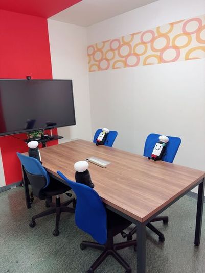 会議室　最大4名まで！ - まなクル矢切