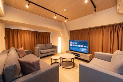 【巣鴨駅1分】駅チカのシアタールーム✨️テレビ鑑賞📺️スポーツ観戦⚽️⚾️ - BRUNBASE東京六義園