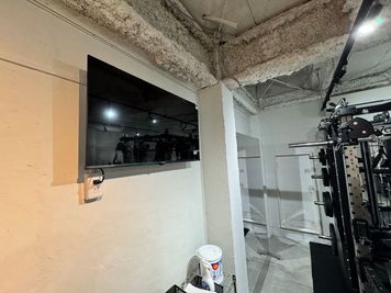 スマートテレビです。YouTubeは広告無しでご利用頂けます。 - ASAC GYMの設備の写真