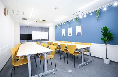 KS10 神田会議室 神田駅から徒歩3分!最大30名/会議室/セミナー/研修/懇親会等の室内の写真