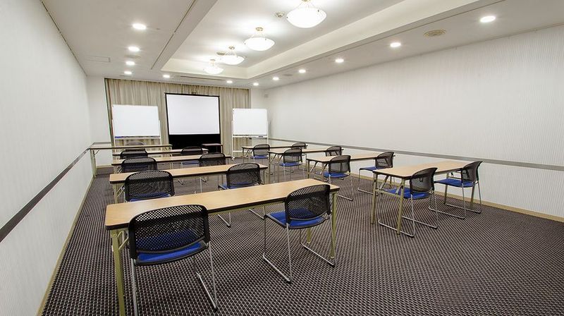 桜 - ハートンホール心斎橋別館