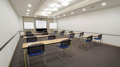 地下鉄心斎橋駅「7番出口」から徒歩 約2分！「会議・研修・セミナー・展示会等」様々なニーズに合わせてご利用いただけます。 - ハートンホール心斎橋別館