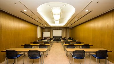 心斎橋駅7番出口から約2分の駅チカ！最大収容80人のゆったりスペース「オーキッド」です！ - ハートンホール心斎橋別館