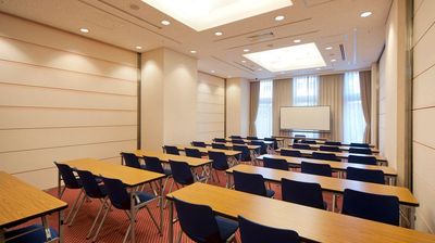様々な用途・目的でご利用いただける会場です。 - ハートンホテル東品川 スイートピー2の室内の写真