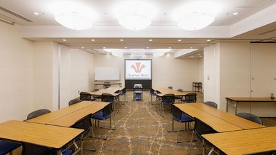 地下鉄御堂筋線中津駅から徒歩2分！セミナー・研修・展示会など幅広くご活用いただける「こがね2+3」でございます！ - ハートンホール北梅田