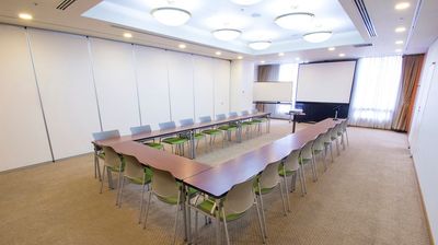 御堂筋線心斎橋駅から徒歩約2分！会議・研修・講演会などに最適！ - ハートンホール日本生命御堂筋ビル12F