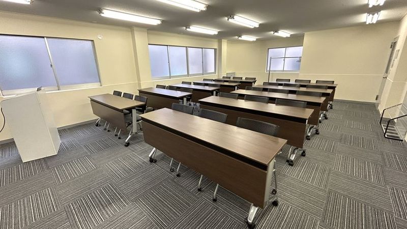 2階 - TIME SHARING 新橋 かにえビル