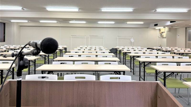 リロの会議室　池袋駅東口　ぬかりやビル4階会議室 - リロの会議室　池袋駅東口　ぬかりやビル