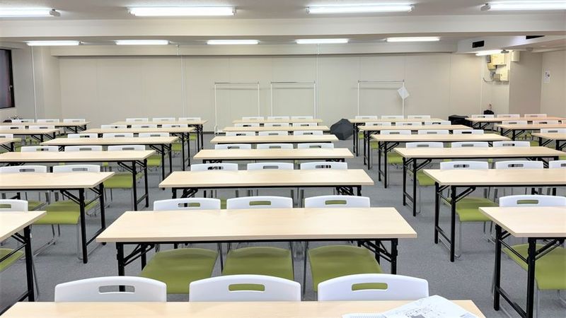 リロの会議室　池袋駅東口　ぬかりやビル4階会議室 - リロの会議室　池袋駅東口　ぬかりやビル