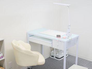 【烏丸駅徒歩5分】≪女性限定≫備品充実のプライベートサロンが私のサロンに。【ネイルスペース】 - minoriba_烏丸駅西洞院通り店